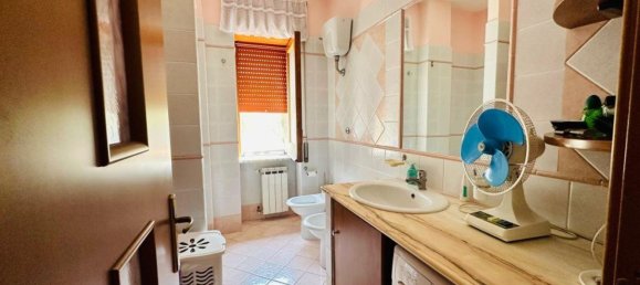7 rooms Villa in Marigliano, Italy No. 297811 10