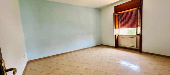 7 rooms Villa in Marigliano, Italy No. 297811 15