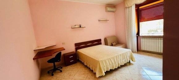 7 rooms Villa in Marigliano, Italy No. 297811 6