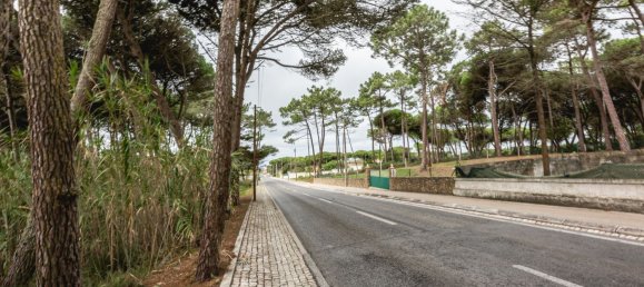 4 bedrooms House in Colares, Portugal No. 164357 10