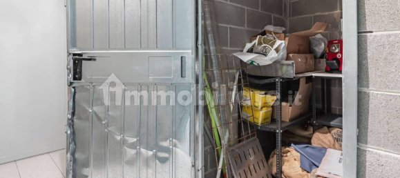 1 room Commercial property in Gorgonzola, Italy No. 87352 8