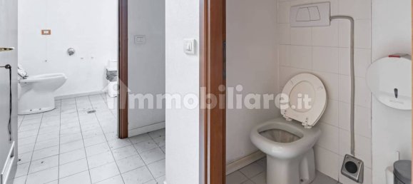 1 room Commercial property in Gorgonzola, Italy No. 87352 18