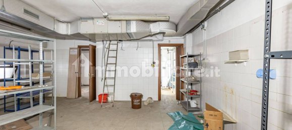 1 room Commercial property in Gorgonzola, Italy No. 87352 16