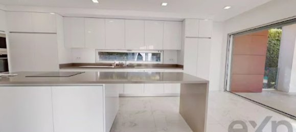 Villa de 5 dormitorios en Almada, Portugal No. 326459 4