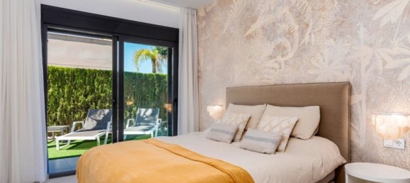 Villa de 4 dormitorios en Dehesa De Campoamor, Spain No. 189232 7