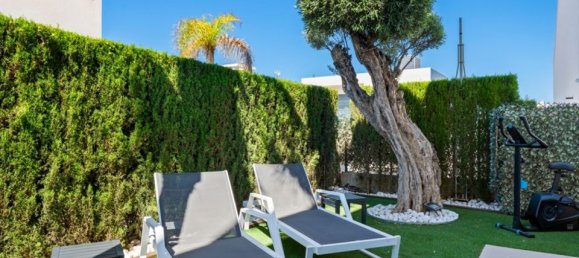 Villa de 4 dormitorios en Dehesa De Campoamor, Spain No. 189232 12