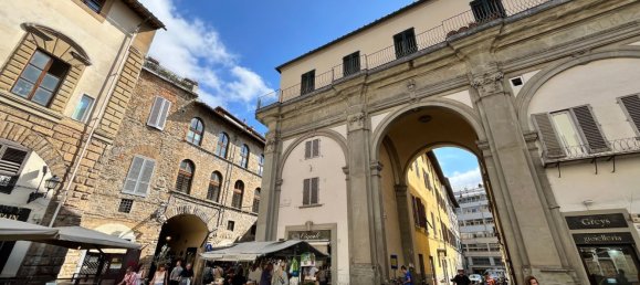 2 bedrooms Duplex in Florence, Italy No. 363878 12