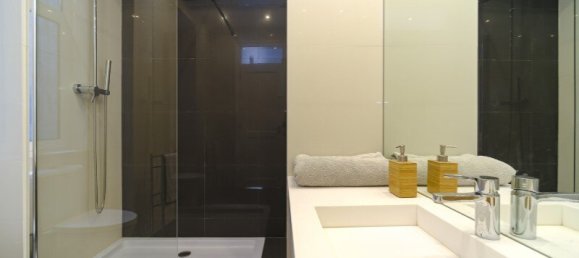 2 Schlafzimmer Wohnung in Lisbon, Portugal, Nr. 213482 7