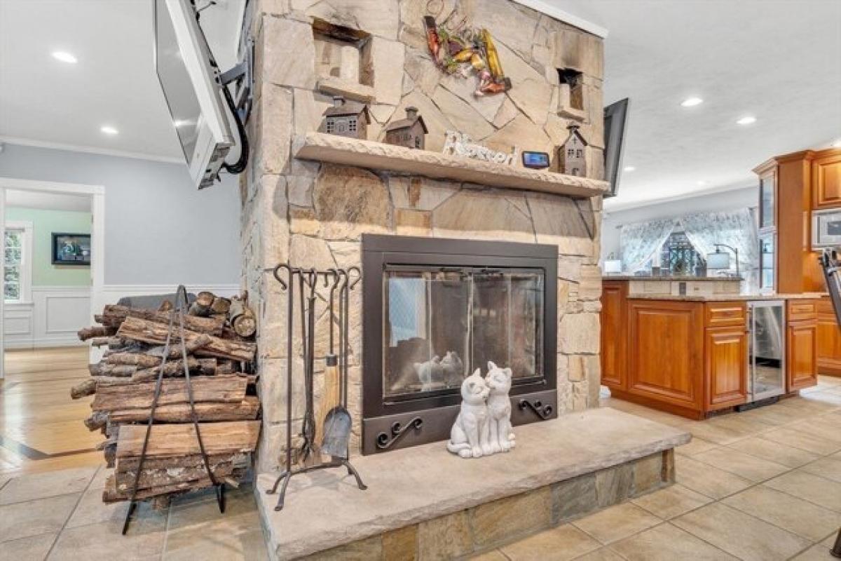 5 bedrooms House in Marlborough, USA No. 431285