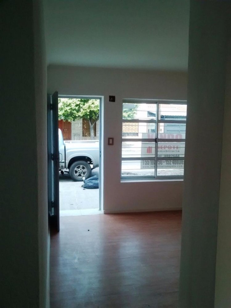 Квартира с 2 спальнями в Кордоба, Аргентина № 8855