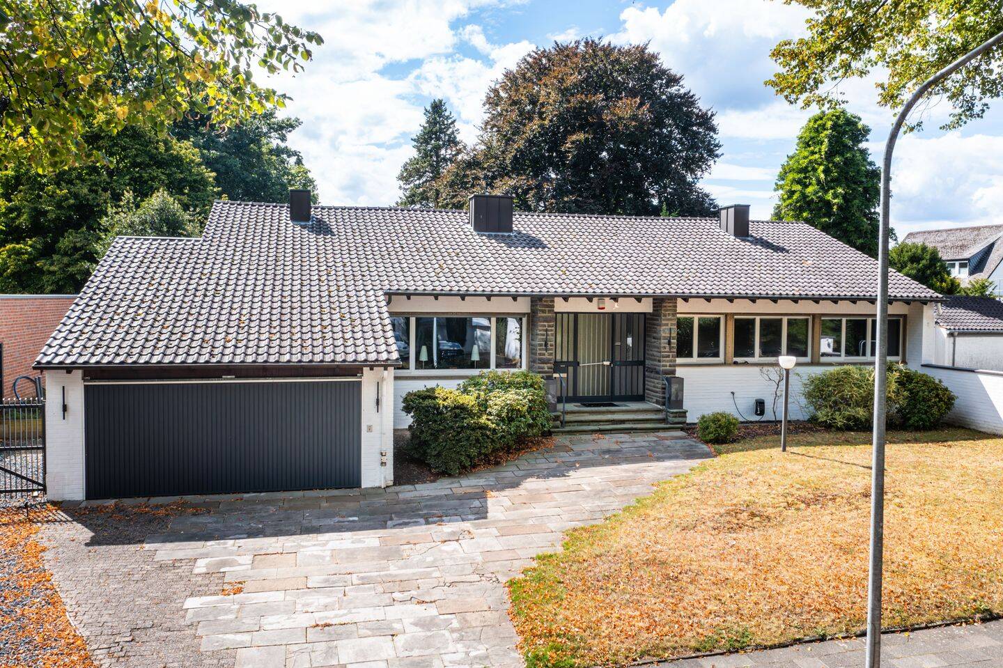 5-Zimmer Bungalow in Mönchengladbach, Germany, Nr. 304349