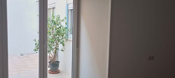 3 bedrooms Apartment in Valencia, Spain No. 116028 4