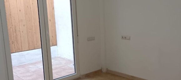 3 bedrooms Apartment in Valencia, Spain No. 116028 11