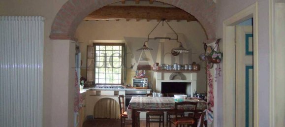 Дом с 4 спальнями в Капаннори, Италия № 138148 12