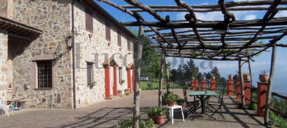 Дом с 4 спальнями в Капаннори, Италия № 138148 9