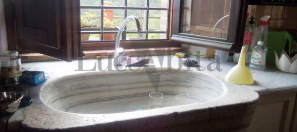 Дом с 4 спальнями в Капаннори, Италия № 138148 13