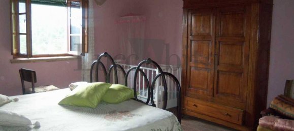 Дом с 4 спальнями в Капаннори, Италия № 138148 20