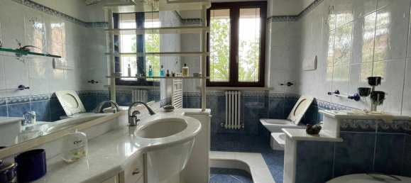 7-salle Appartement à Montemarciano, Italy No. 217365 16