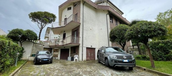 7-salle Appartement à Montemarciano, Italy No. 217365 25