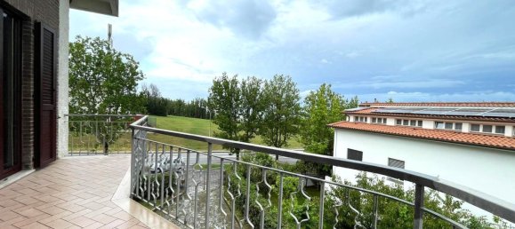 7-salle Appartement à Montemarciano, Italy No. 217365 5