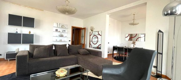 7-salle Appartement à Montemarciano, Italy No. 217365 3