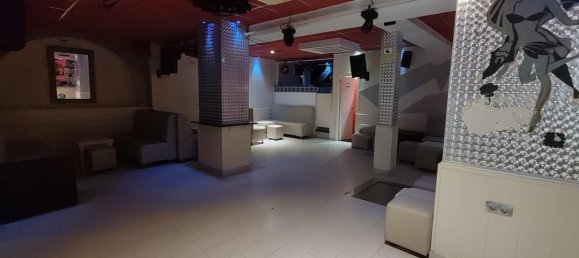 170 m² propiedad comercial en venta en Villamartin, Alicante, Comunidad Valenciana, Spain № 365464 2