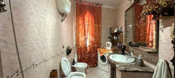 3 rooms Apartment in Arzano, Italy No. 31537 11