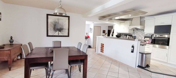 4 Schlafzimmer Haus in Claye-Souilly, France, Nr. 328058 8