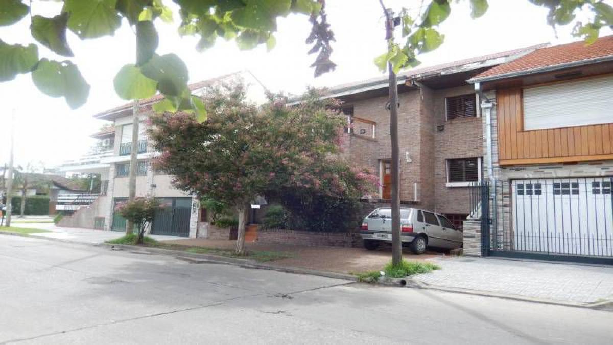 3 Schlafzimmer Haus in Quilmes, Argentina, Nr. 59891