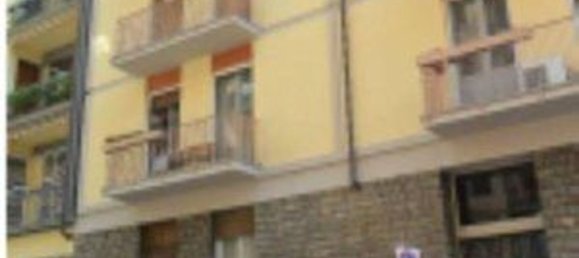 3 rooms Apartment in Florence, Italy No. 306758 8