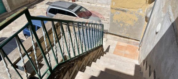 3 bedrooms Apartment in Trani, Italy No. 360062 6