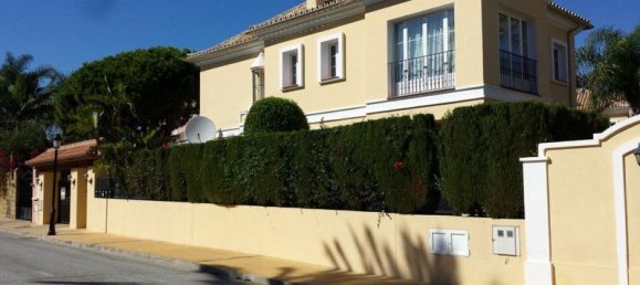 3 bedrooms Townhouse in Marbella, Spain No. 148220 19