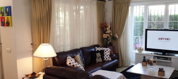 3 bedrooms Townhouse in Marbella, Spain No. 148220 2