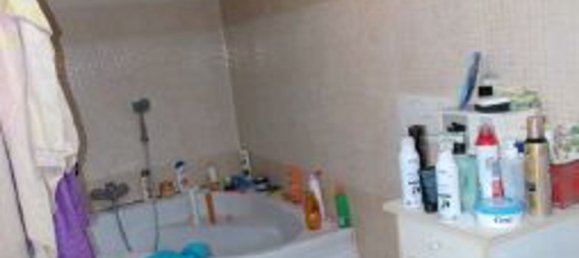 Studio in Melegnano, Italy No. 208548 7