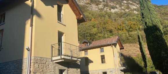 3 rooms Apartment in Canzo, Italy No. 13766 35