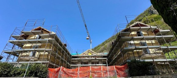 3 rooms Apartment in Canzo, Italy No. 13766 38