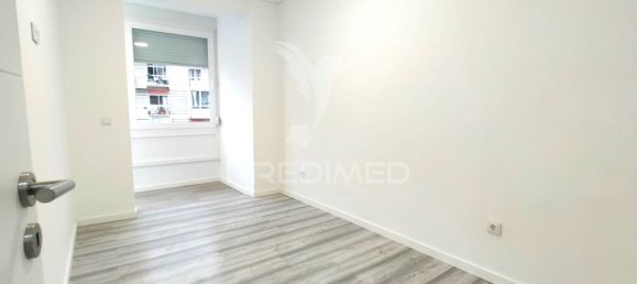 1 bedroom Apartment in Rio de Mouro, Portugal No. 155259 33