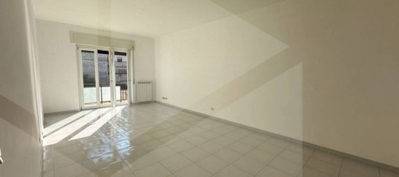 4 rooms Apartment in Avezzano, Italy No. 22446 8