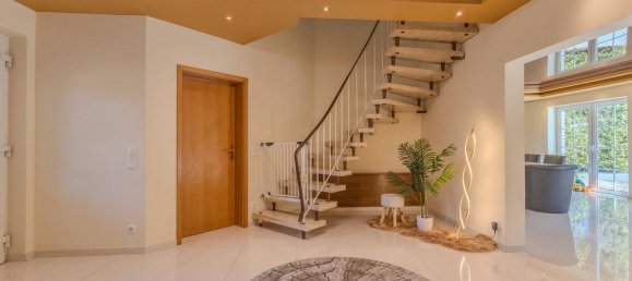 Дом с 5 спальнями в Фрисландия, Германия № 342853 4