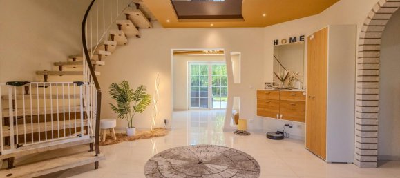 Дом с 5 спальнями в Фрисландия, Германия № 342853 3