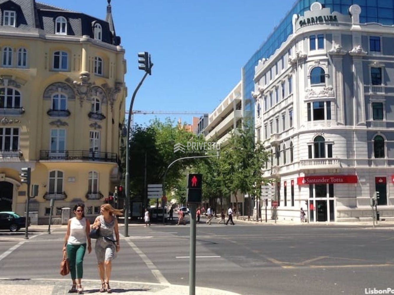  قطعة أرض في Lisbon, Portugal 1864متر مربع رقم 220077