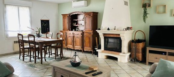 2 bedrooms House in Seine-Maritime, France No. 312165 2