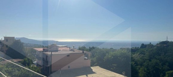 2 bedrooms Apartment in Naples, Italy No. 28526 13