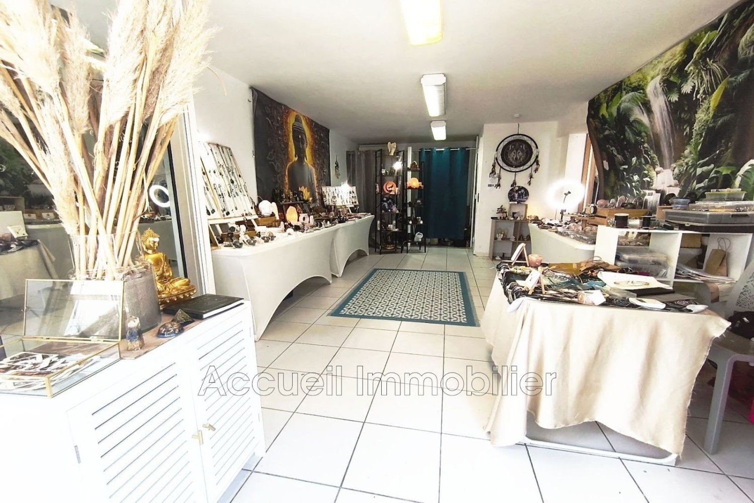 Casa de 8 dormitorios en Le Grau-du-Roi, France No. 299733