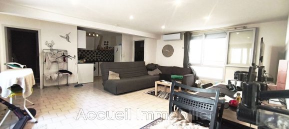 Casa de 8 dormitorios en Le Grau-du-Roi, France No. 299733 2