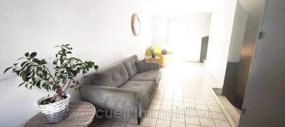 Casa de 8 dormitorios en Le Grau-du-Roi, France No. 299733 4