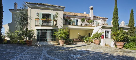 8 chambres Villa à Estepona, Spain No. 142778 2