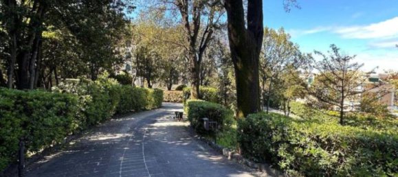 Квартира с 2 спальнями в Генуя, Италия № 373221 3