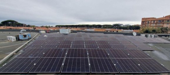 486m² Commercial property in Anzio, Italy No. 376316 11