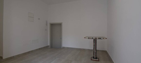 2 rooms Apartment in Catania, Italy No. 233171 6